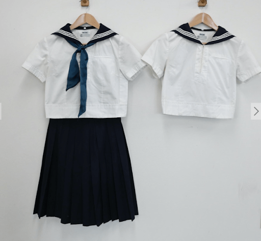 東京女学館の夏服